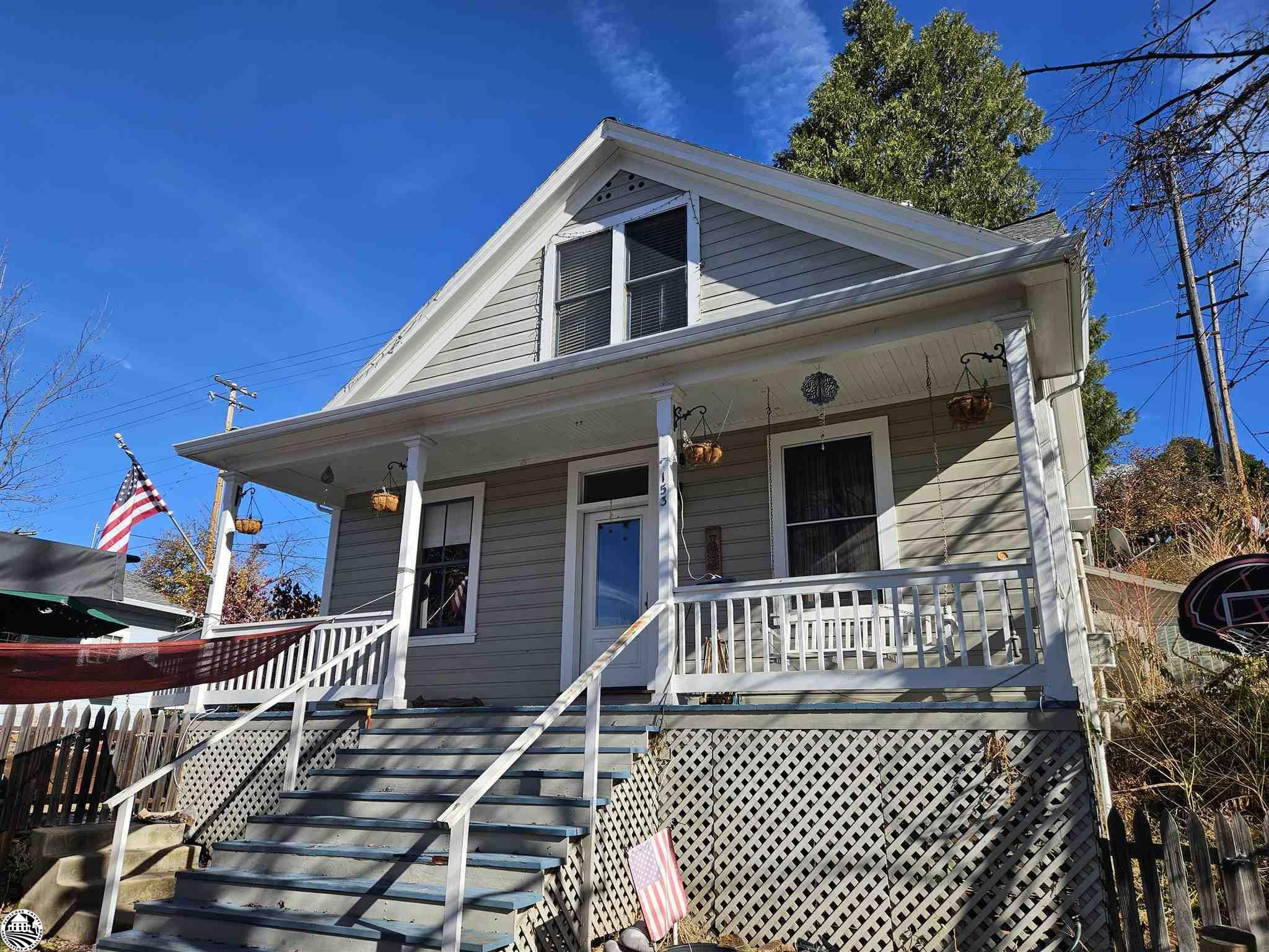 Property Photo:  153 S Shepherd Street  CA 95370 