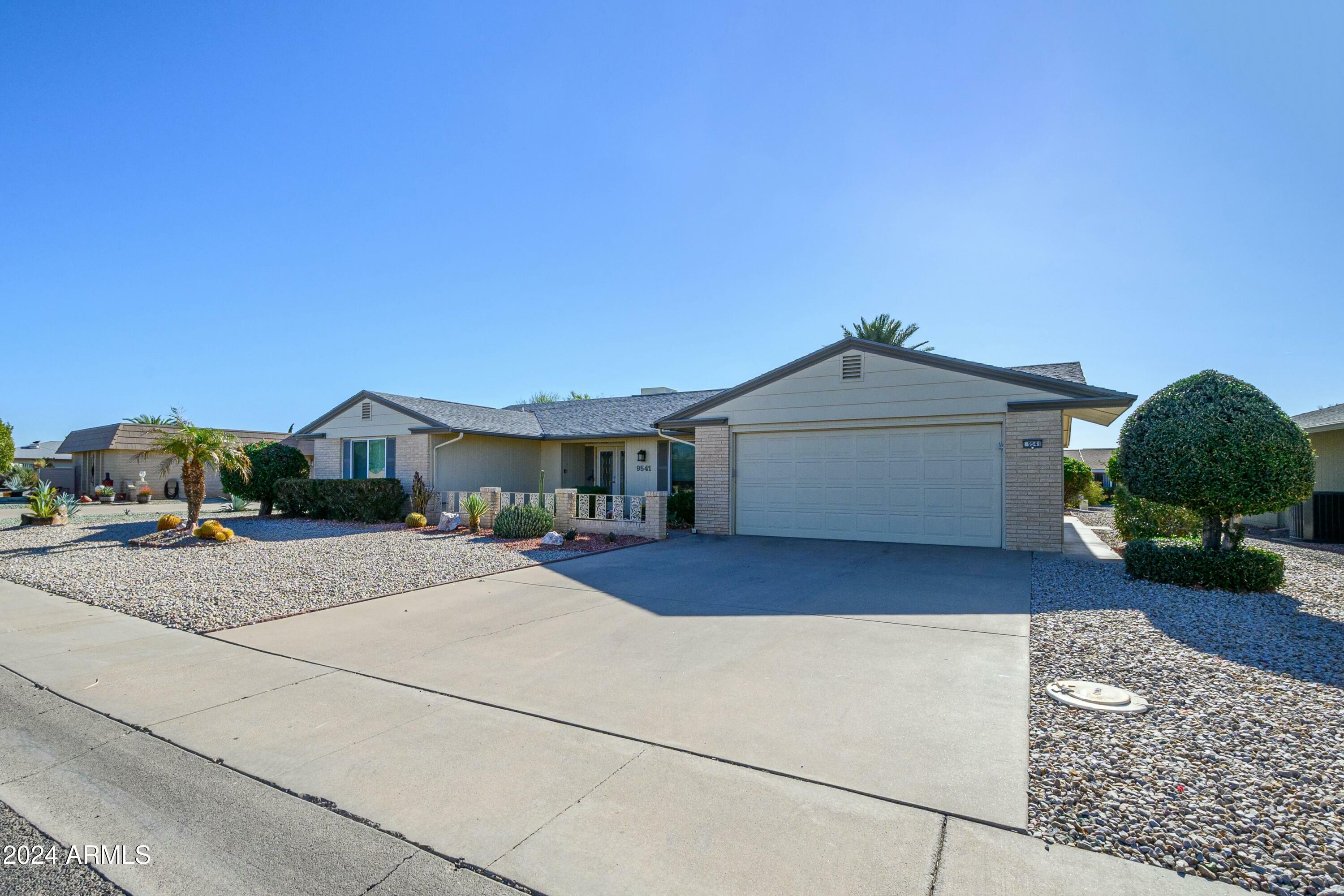 Property Photo:  9541 W Briarwood Circle N  AZ 85351 