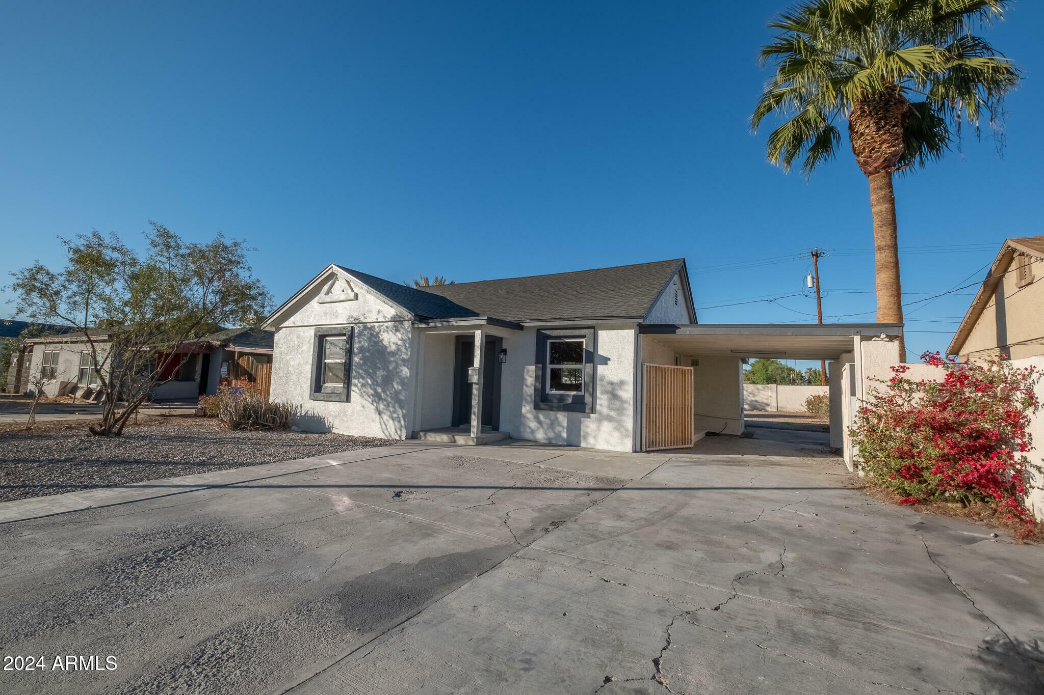 Property Photo:  428 W 1st Street  AZ 85201 