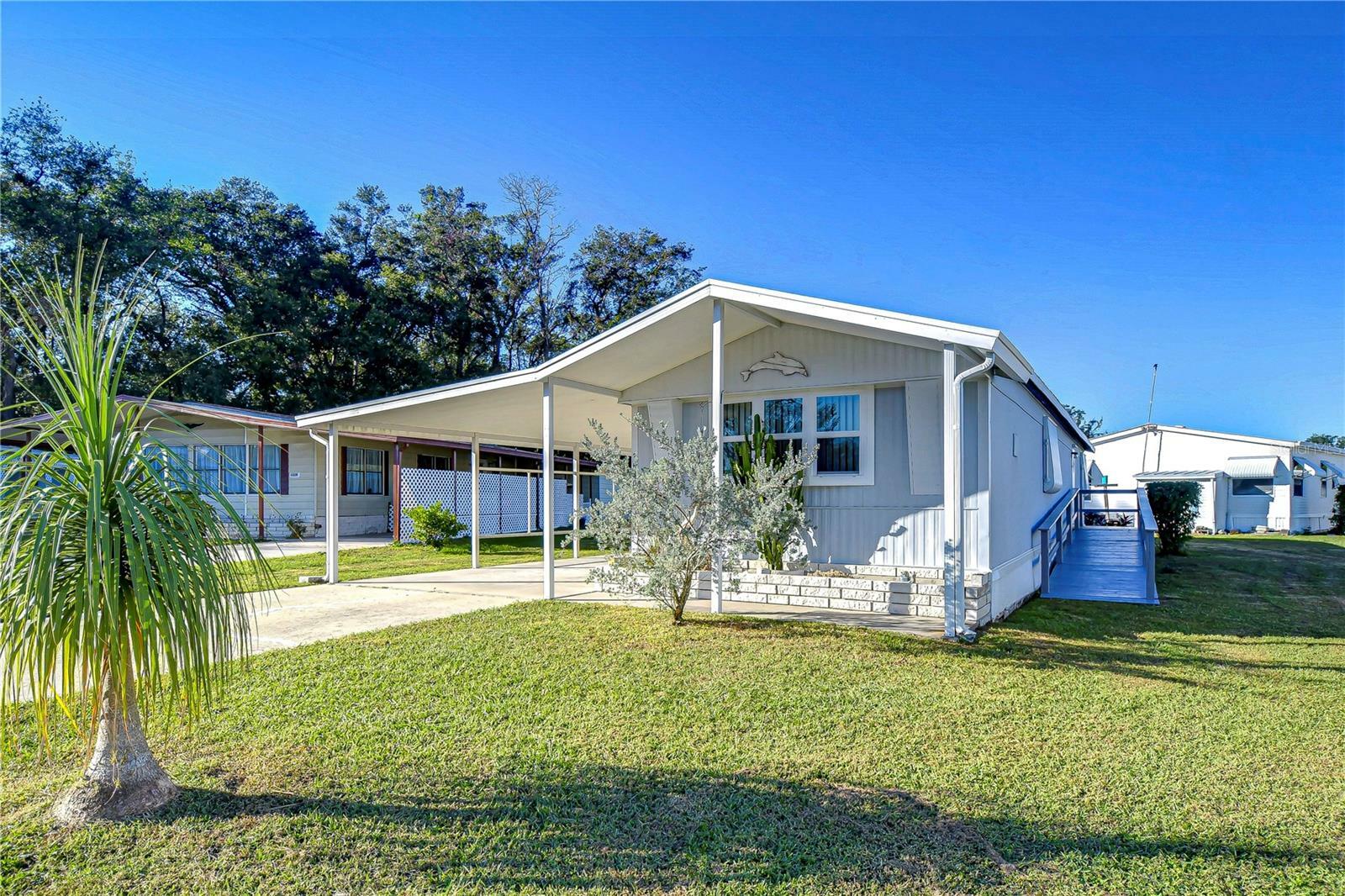 Property Photo:  39401 Sycamore Lane  FL 33542 