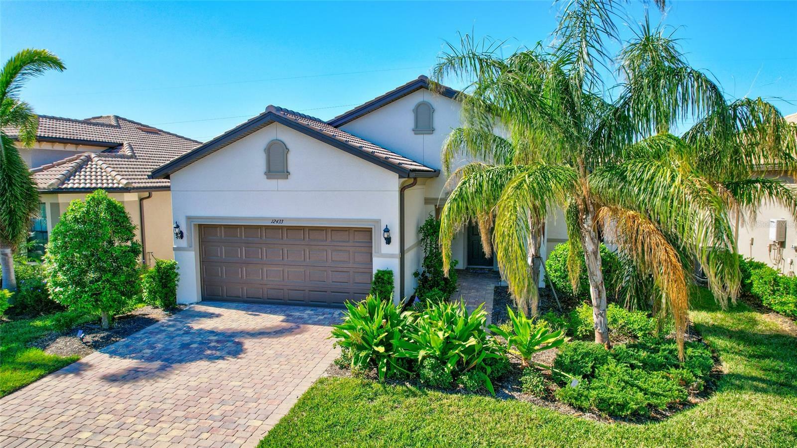 Property Photo:  12433 Golden Sage Drive  FL 34238 