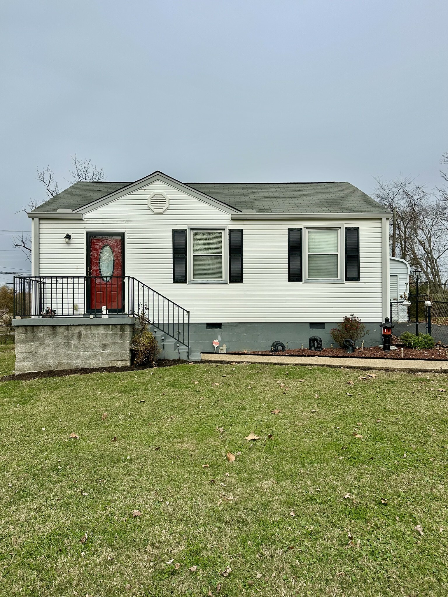 Property Photo:  67 Maple St  TN 37042 