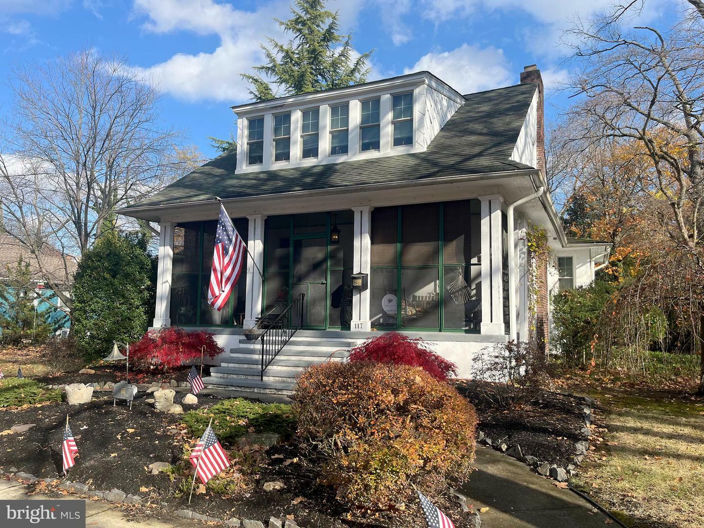 Property Photo:  117 Leslie Avenue  NJ 08109 