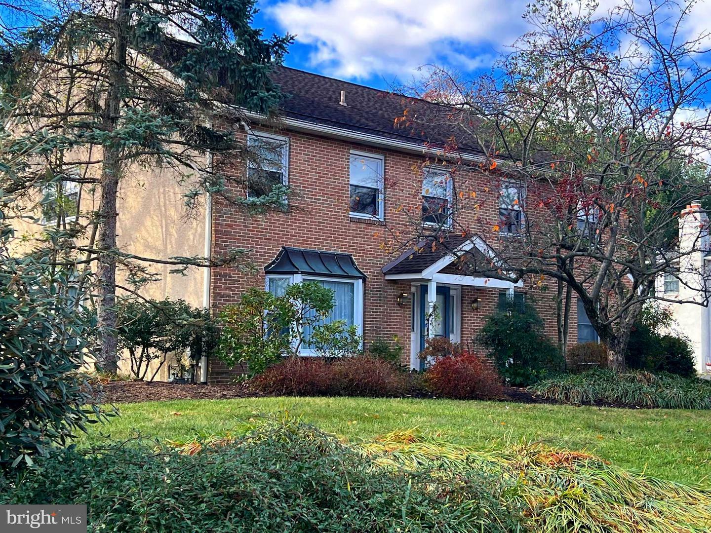 Property Photo:  1602 Winchester Drive  PA 19422 