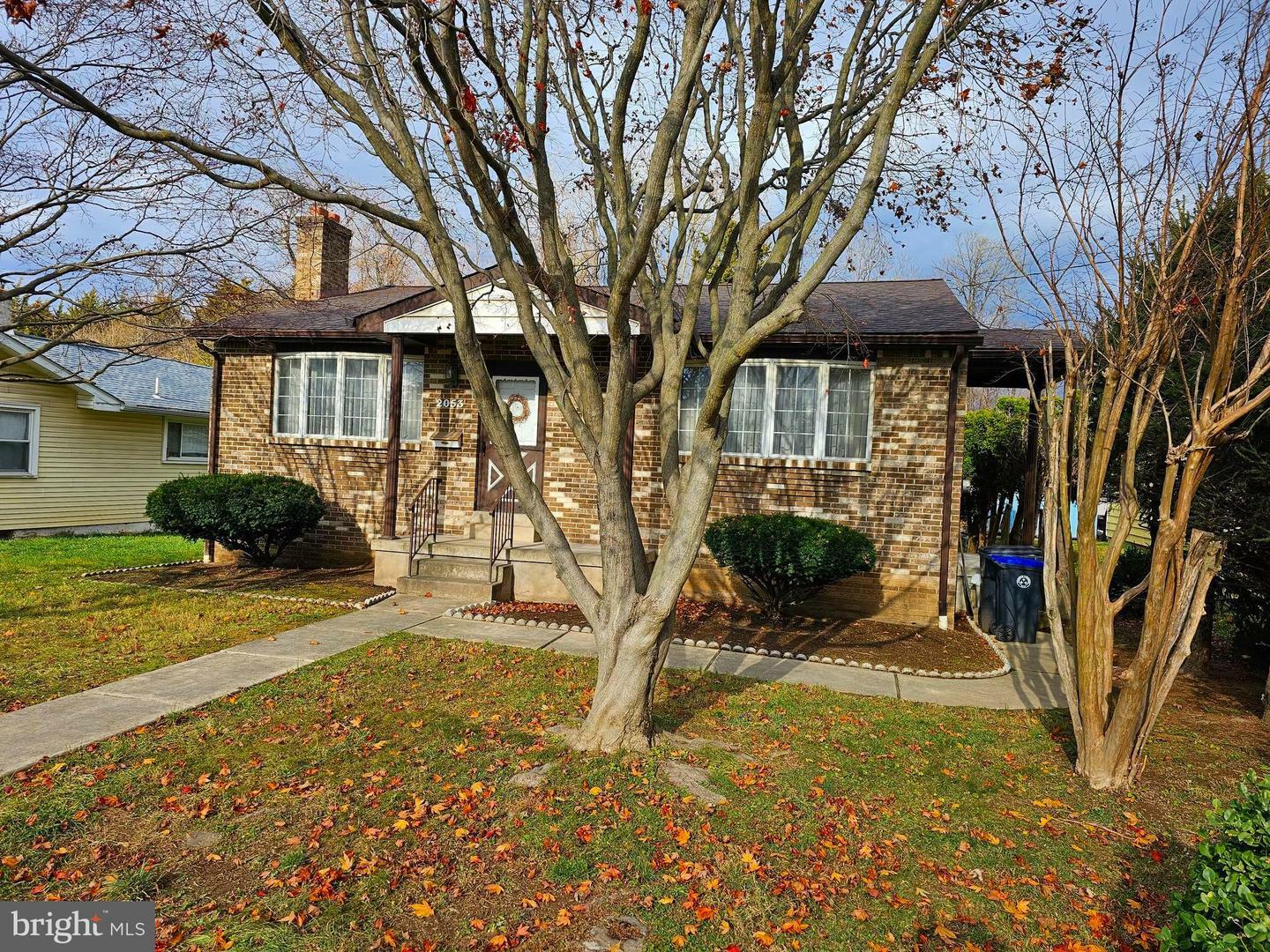 Property Photo:  2053 S 3rd Street  PA 17113 