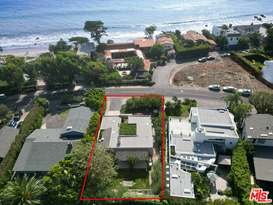 Property Photo:  31777 Broad Beach Rd  CA 90265 