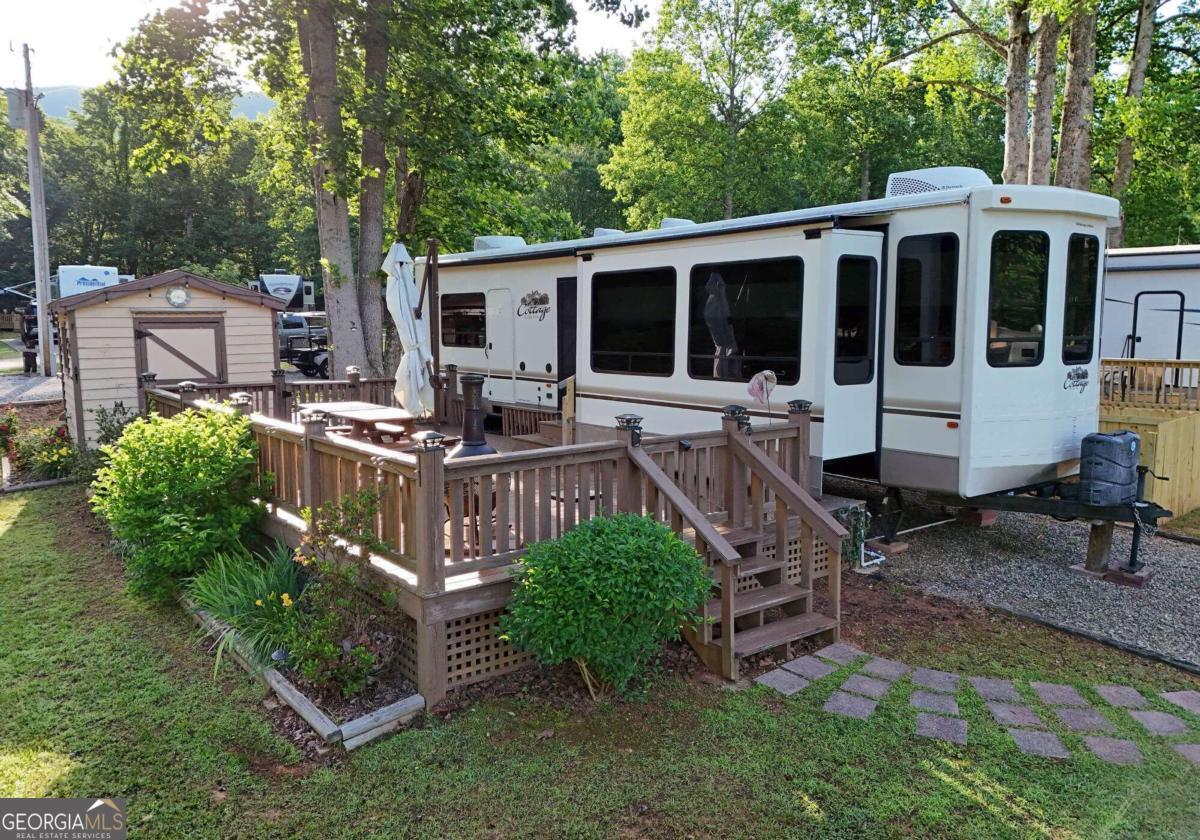 112 Twin Creeks Road  Blairsville GA 30512 photo