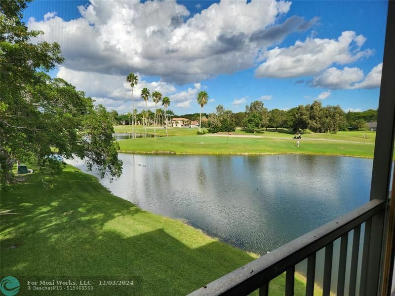 Property Photo:  16100 Golf Club Rd 301  FL 33326 