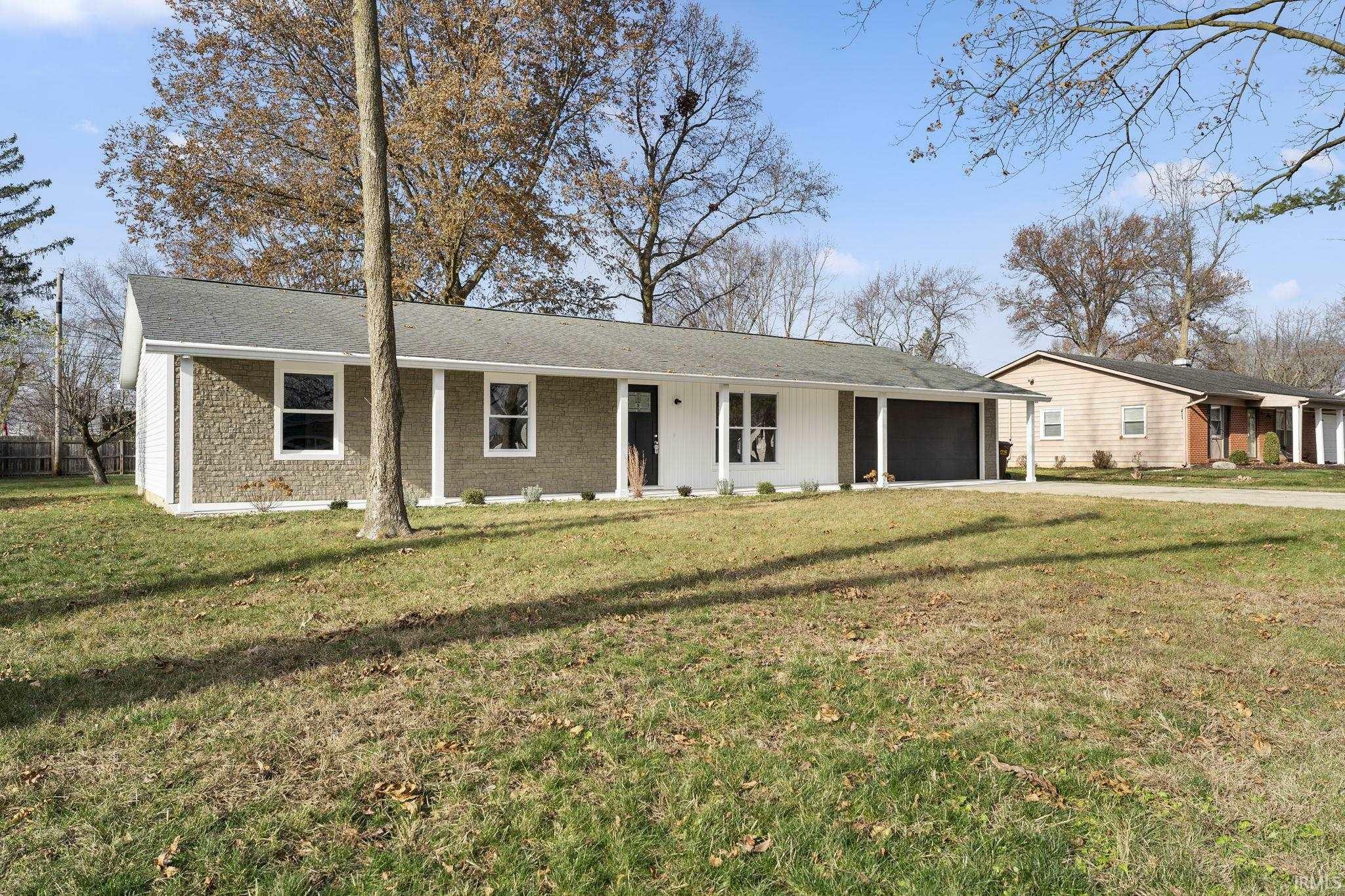 Property Photo:  1320 Kenwood Drive  IN 46714 