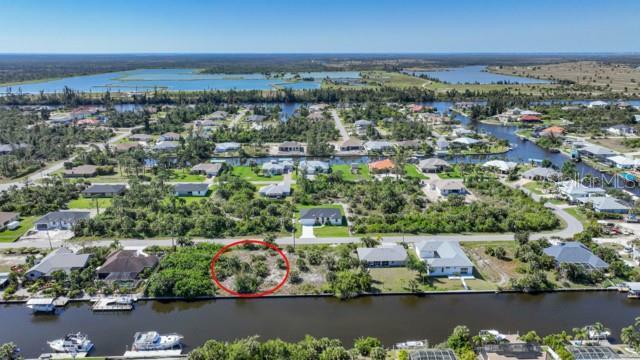 Property Photo: 15092 Brainbridge Circle FL 33981