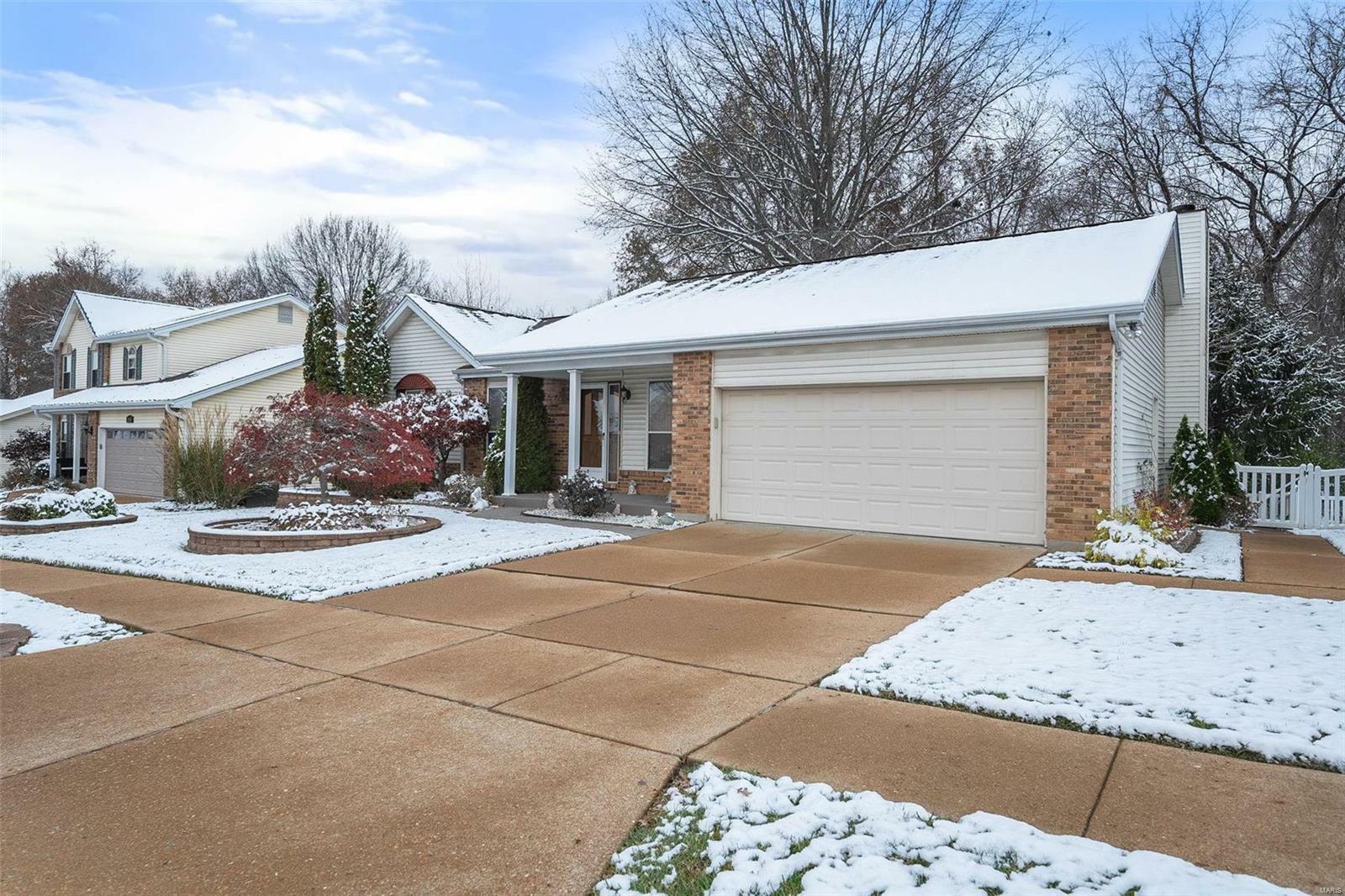 Property Photo:  5809 Morning Field Place  MO 63128 