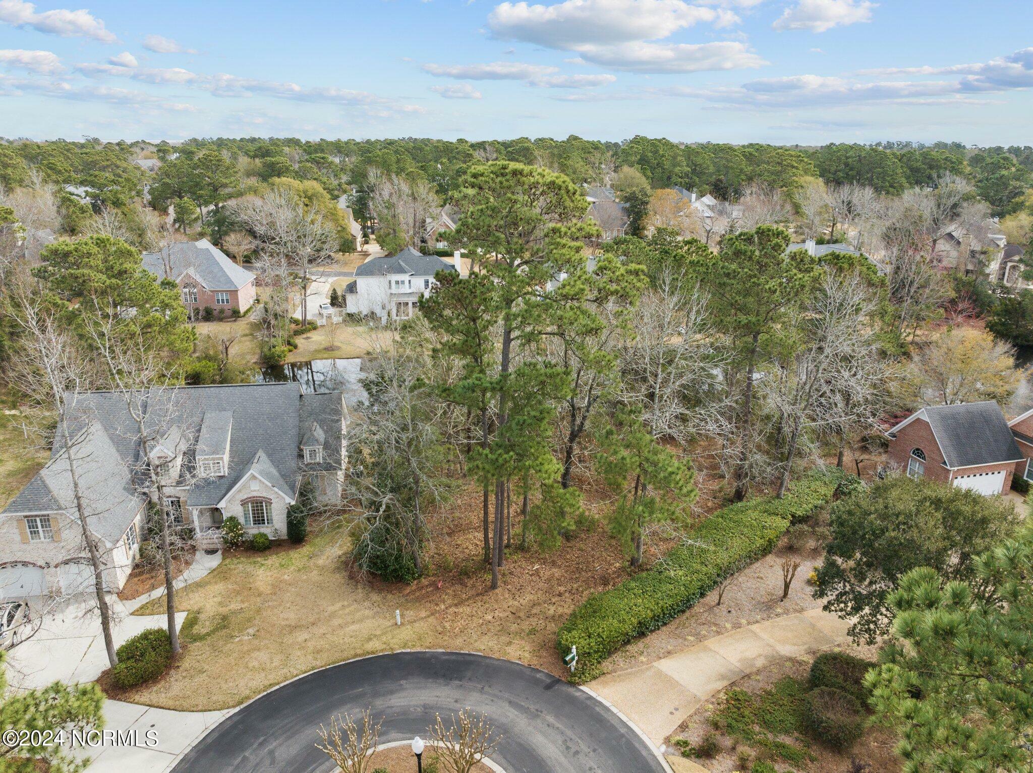 Property Photo:  8702 Thornblade Circle  NC 28411 