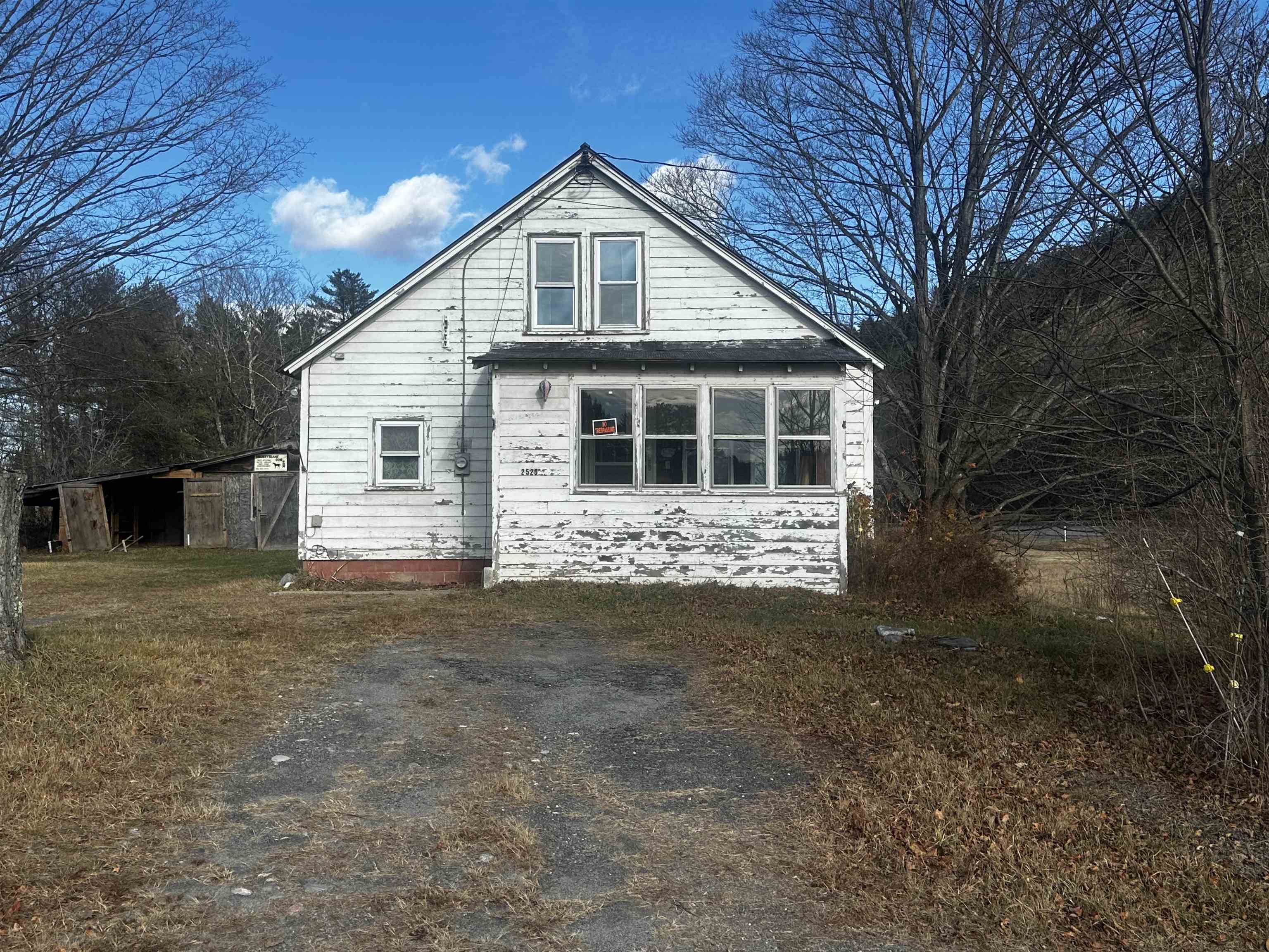 Property Photo:  2520 Vt Route 106  VT 05151 