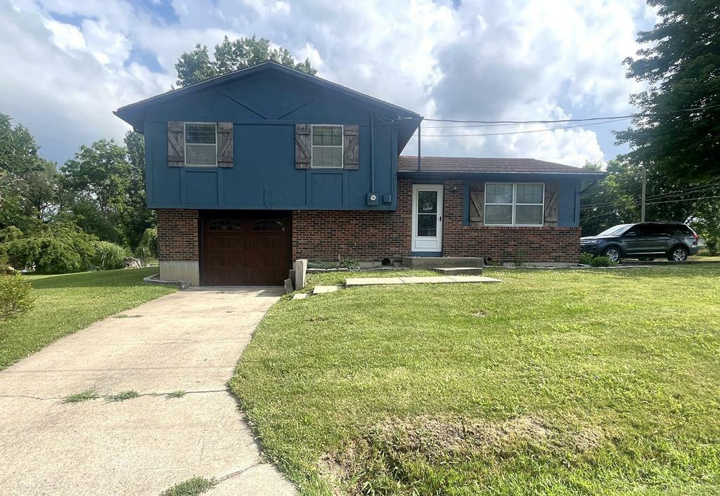 Property Photo: 639 Missouri Avenue MO 64601