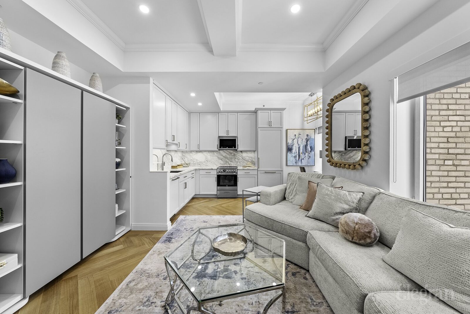 Property Photo:  160 Central Park S 1817  NY 10019 