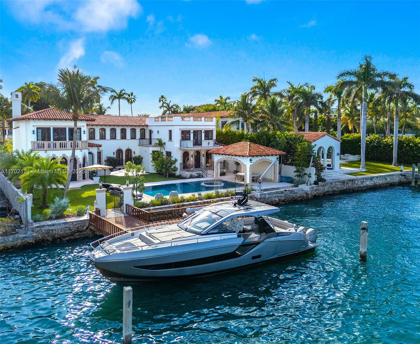 Property Photo: 49 Palm Ave FL 33139