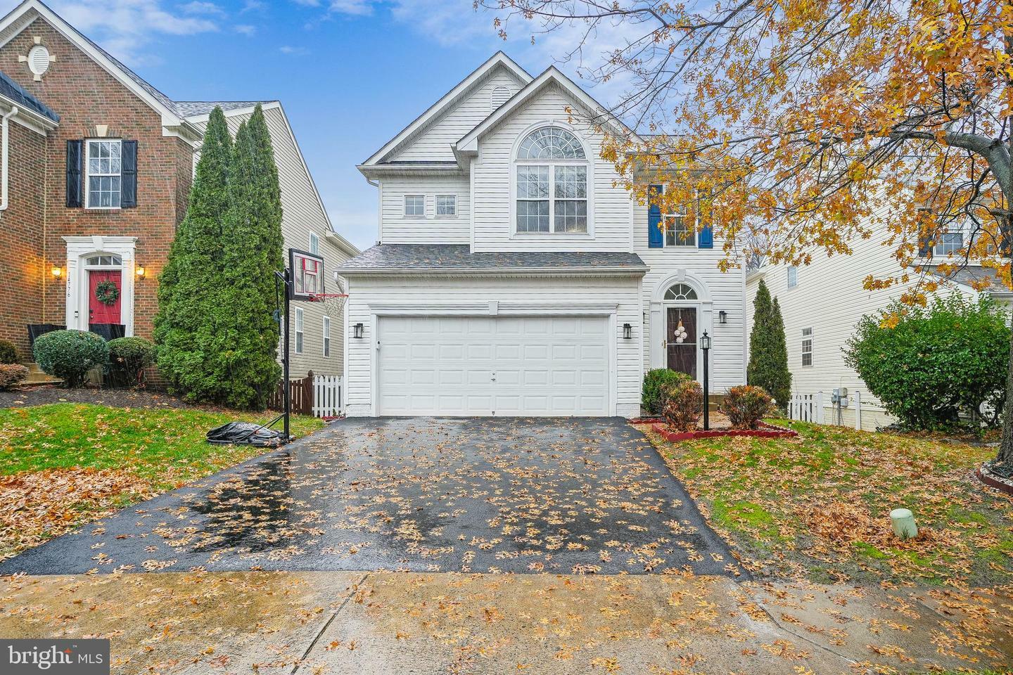 Property Photo:  14772 Links Pond Circle  VA 20155 