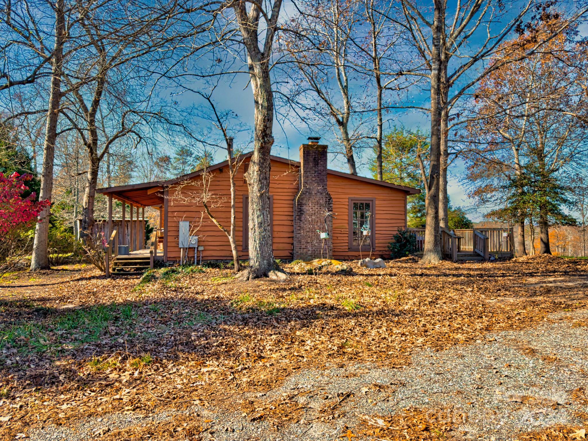 Property Photo:  426 Jonas Road  NC 28139 