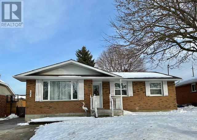 Property Photo:  641 21st Avenue A  ON N4N 3M2 