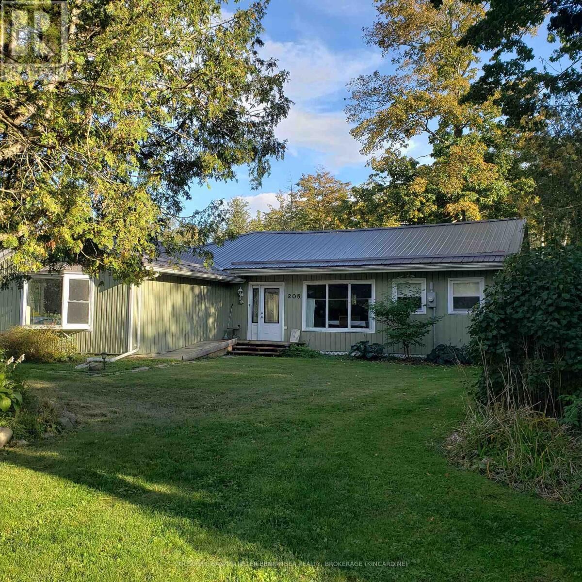 Property Photo:  205 London Road  ON N2Z 2X3 