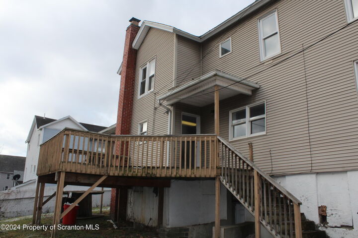 323 Union  Taylor PA 18517 photo