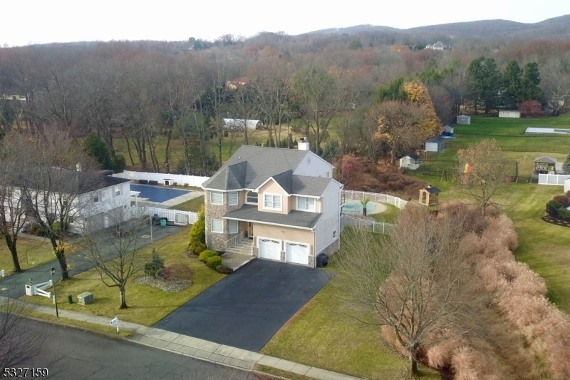 Property Photo:  18 Arundel Rd  NJ 07444 