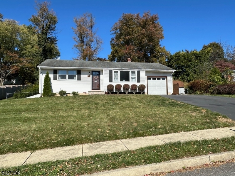 Property Photo: 29 Marudy Dr NJ 08809