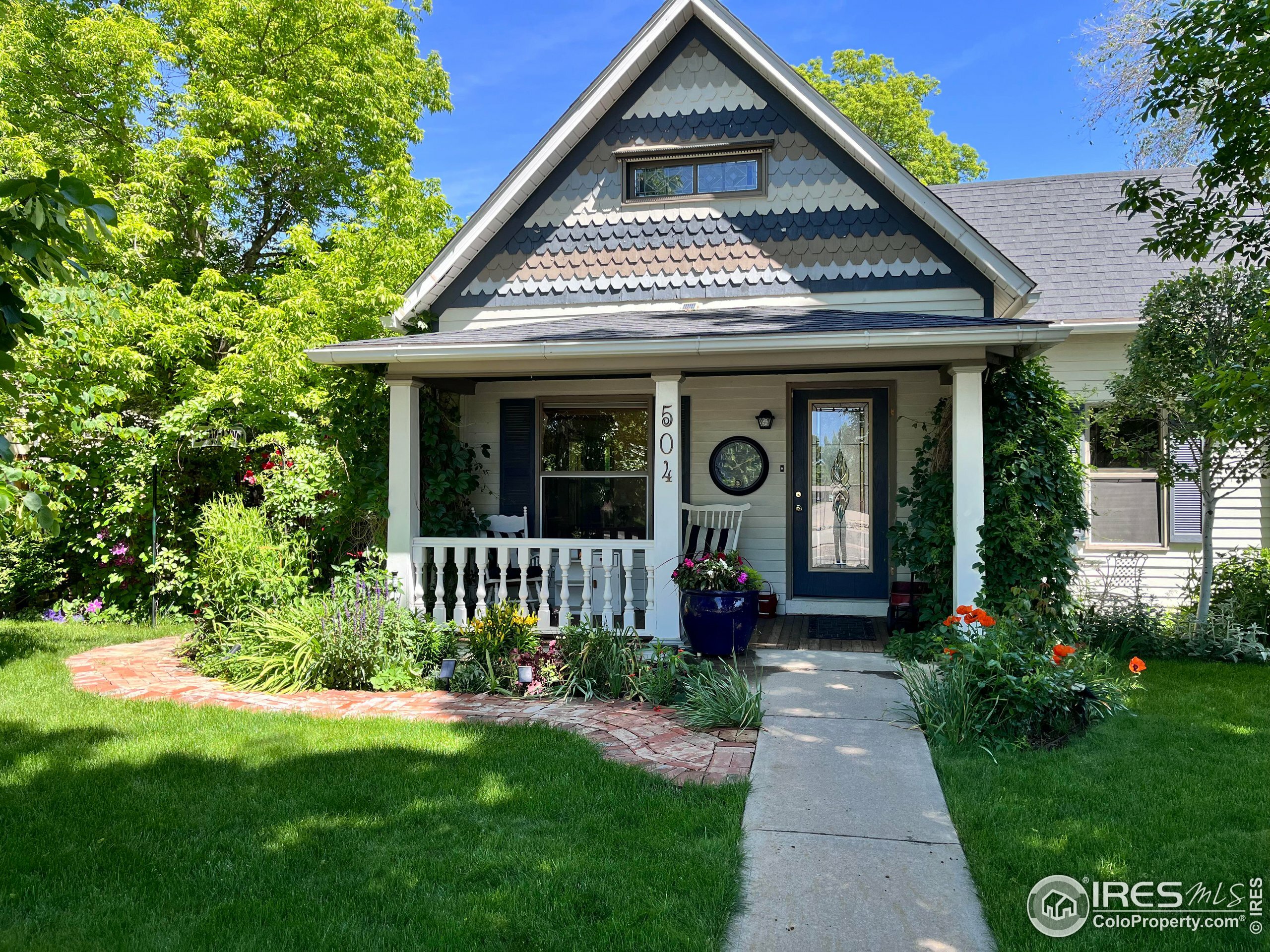 Property Photo:  504 Oak St  CO 80550 