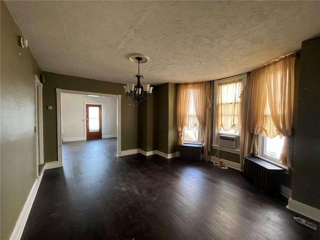 Property Photo:  35 East Pennsylvania Avenue  PA 18072 