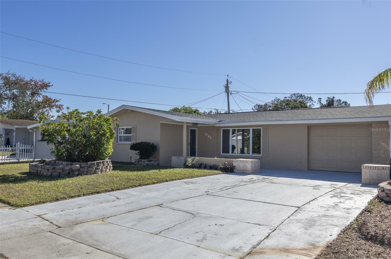 Property Photo: 3746 Fox Dale Lane FL 34691
