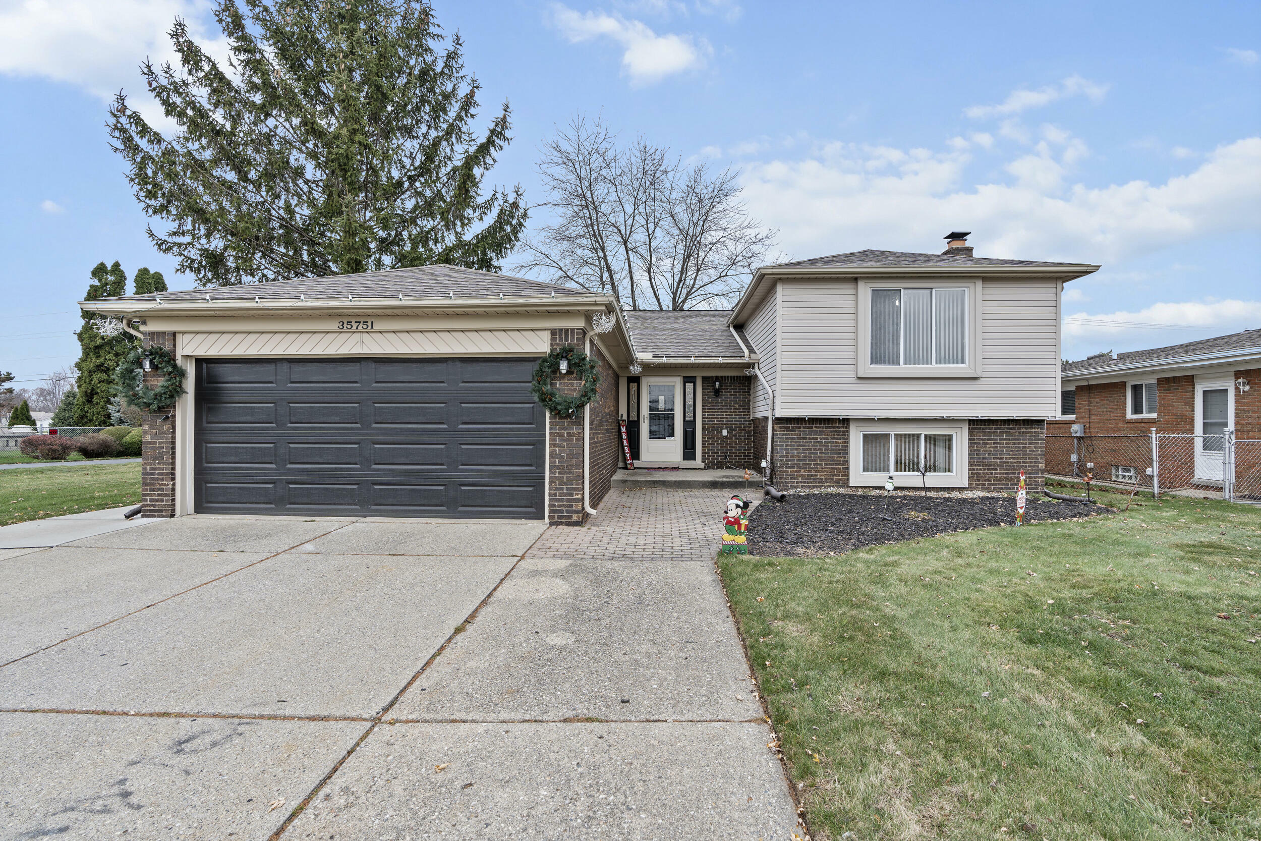 35751 Candlewood Drive  Sterling Heights MI 48312 photo