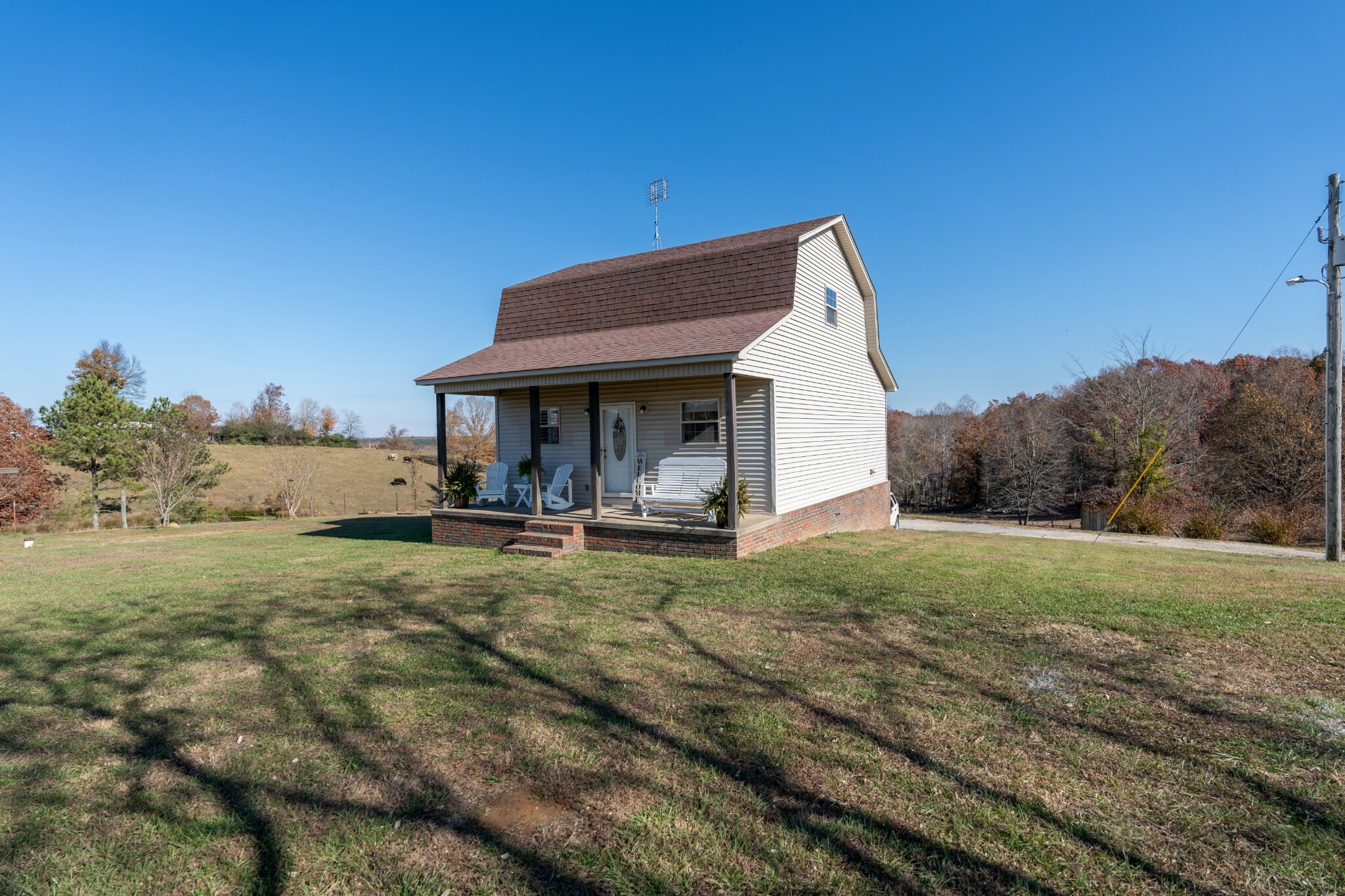 Property Photo:  4062 Jesse Littleton Rd  TN 38463 