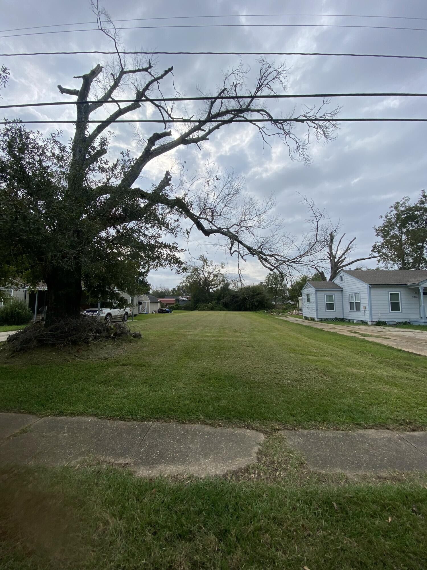 Property Photo: 4th St LA 70601