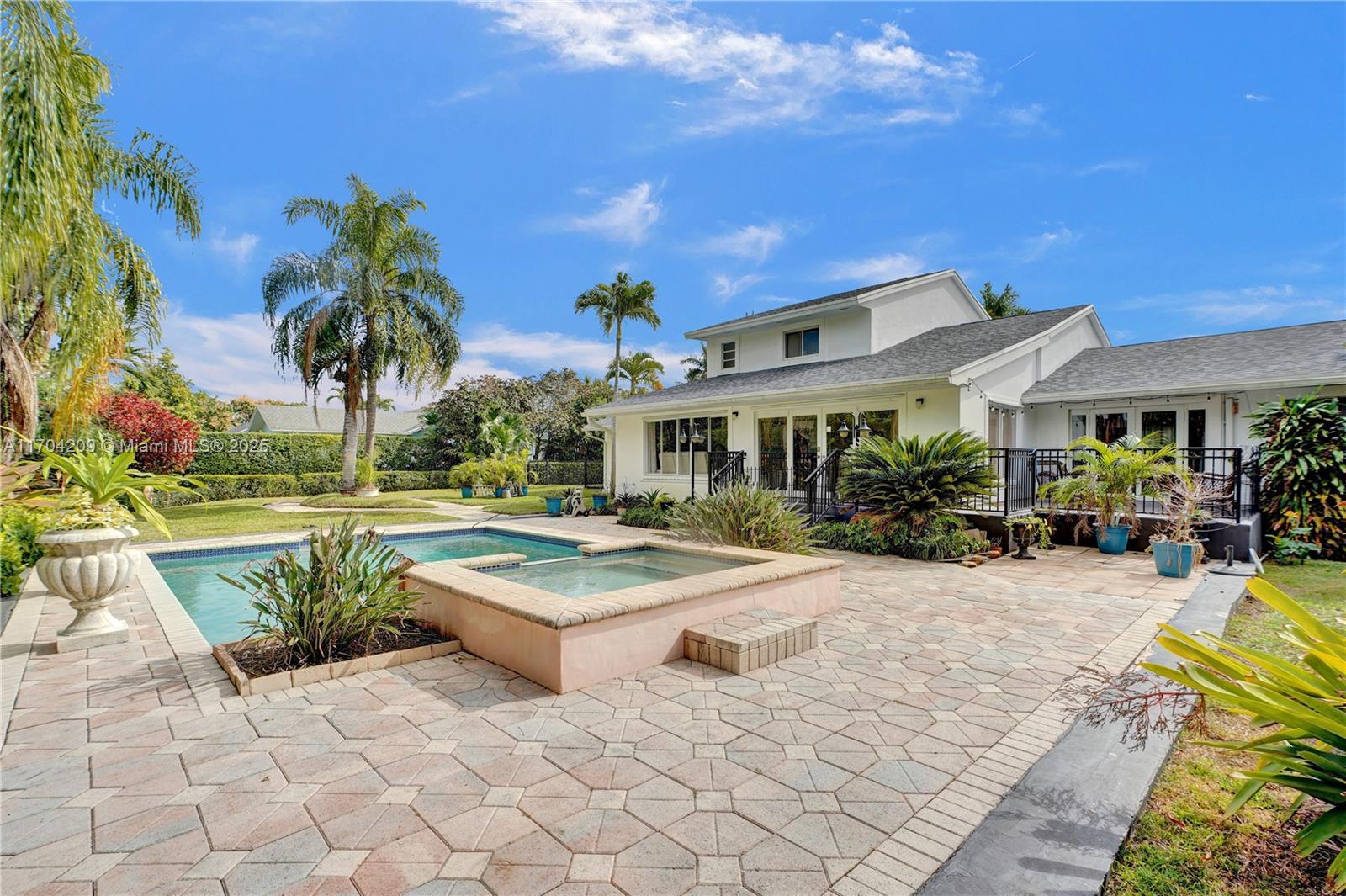 Property Photo: 8221 SW 185th Ter FL 33157