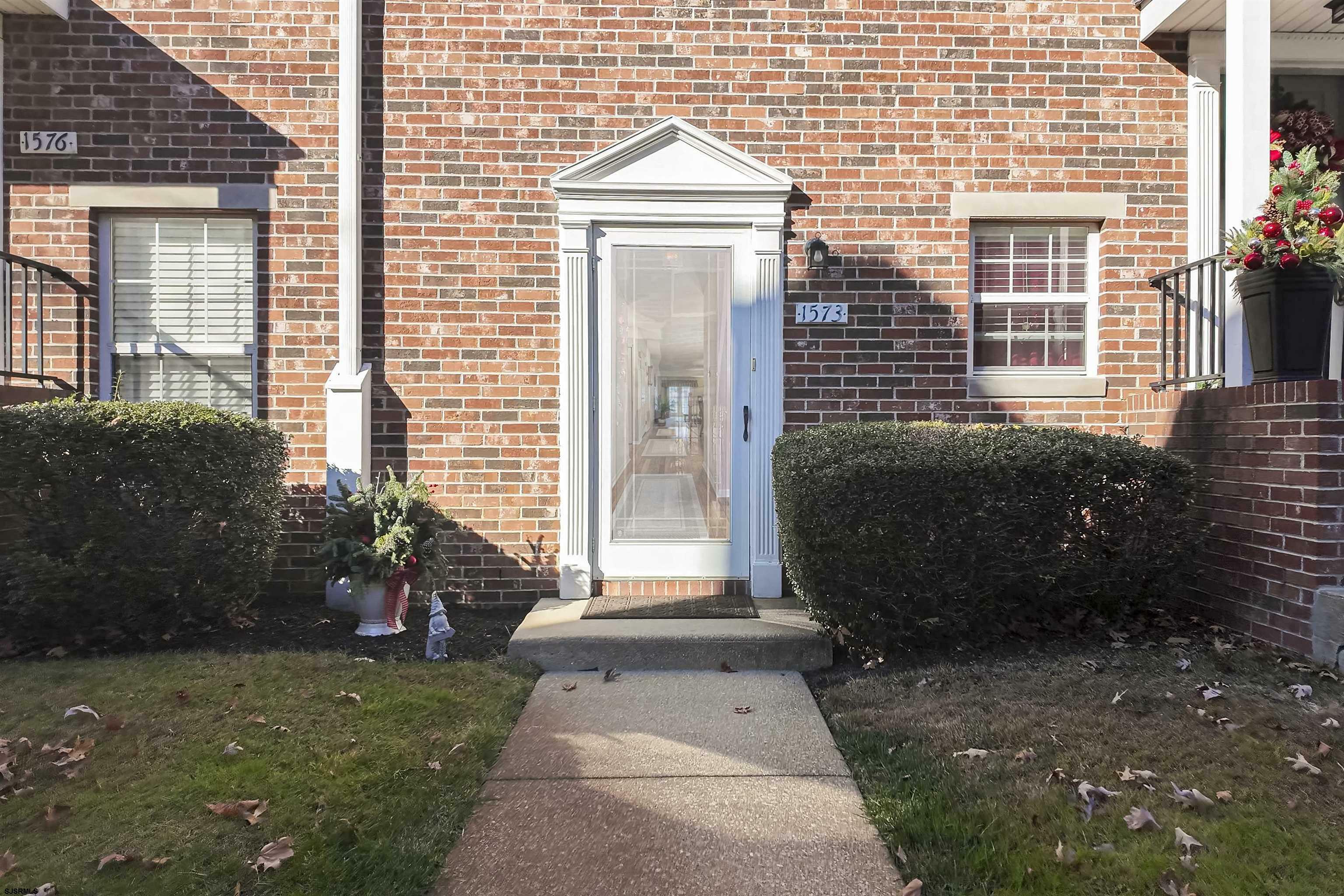 Property Photo:  1573 Washington Ct 373  NJ 08330 