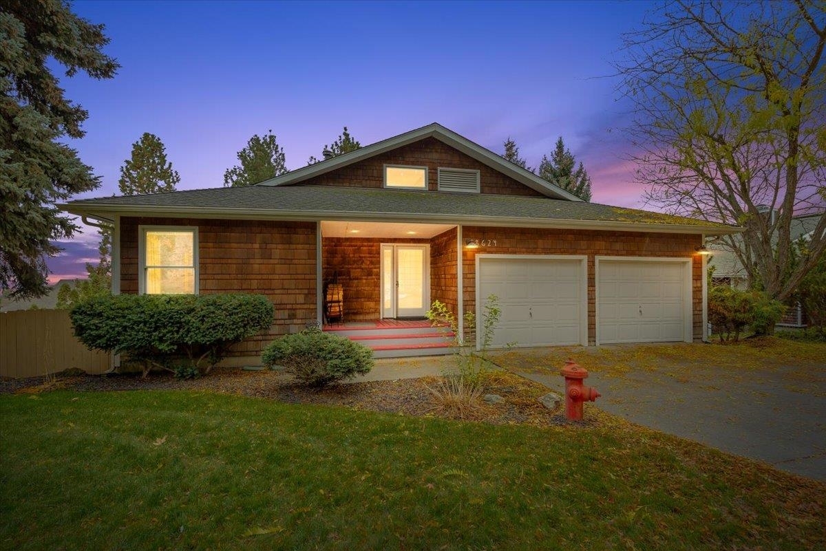 Property Photo:  8624 E Columbia Park Dr  WA 99212 