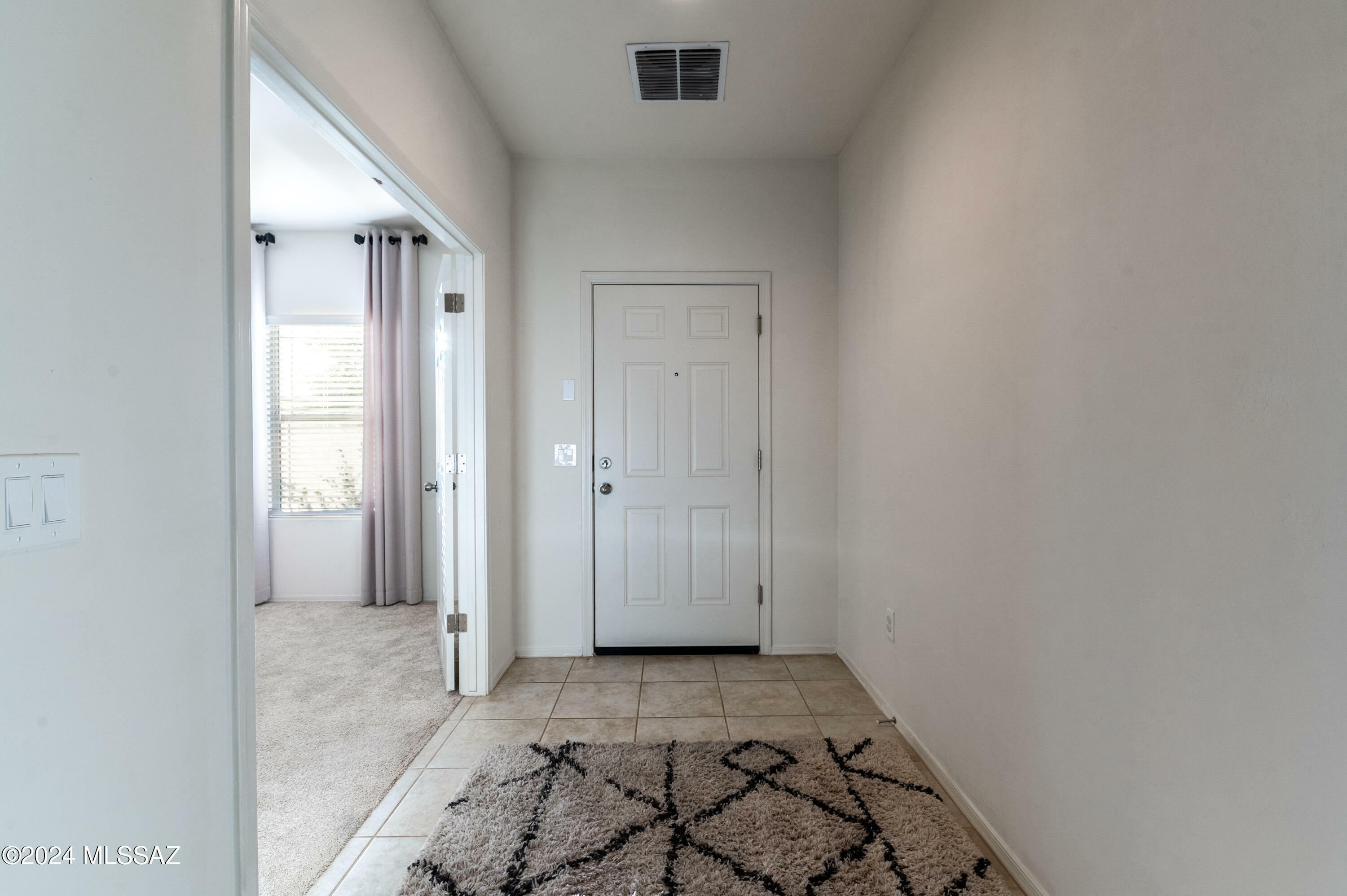 Property Photo:  10836 W Claxton Drive Drive  AZ 85653 