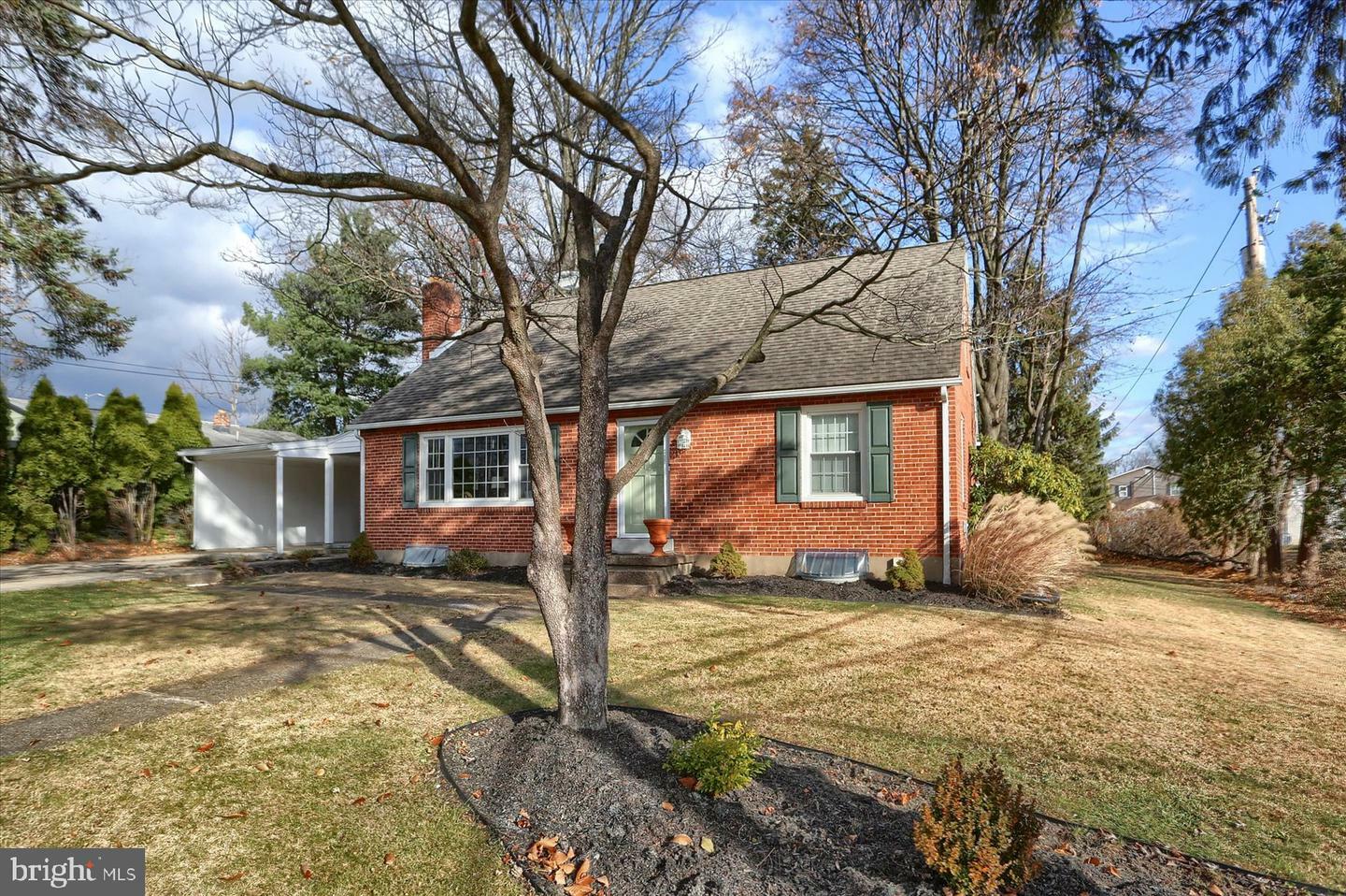 Property Photo:  203 Byron Avenue  PA 17109 