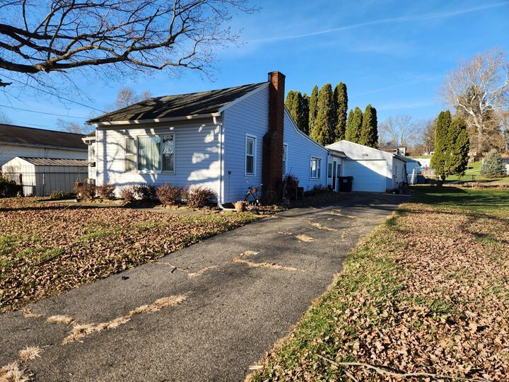 920 Garfield Avenue  Newark OH 43055 photo