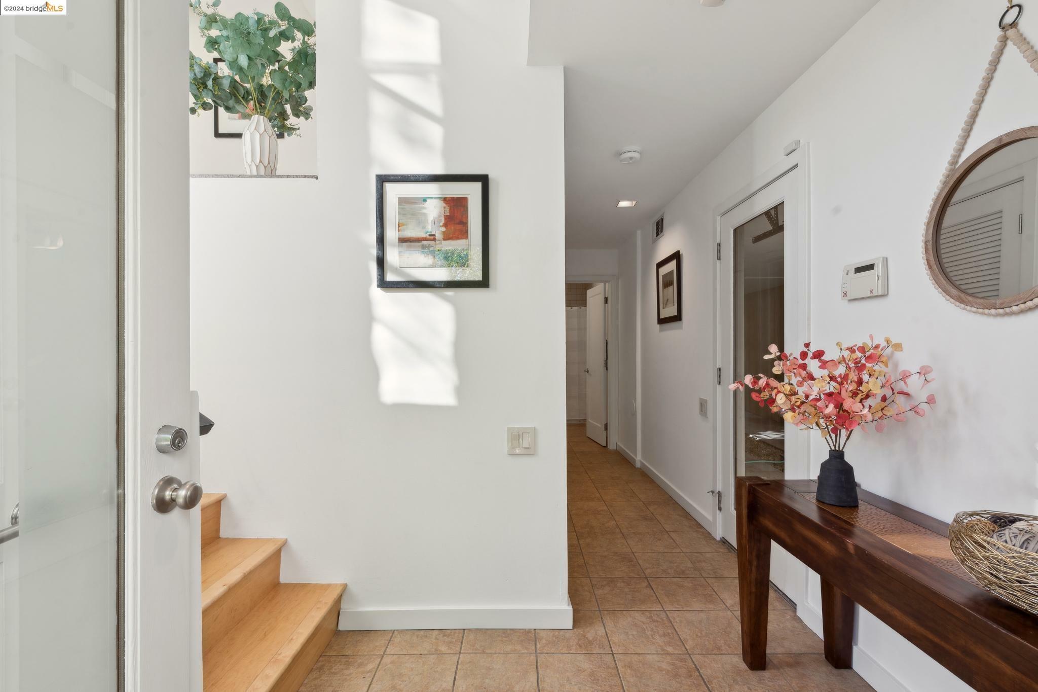 Property Photo:  295 Jayne Ave  CA 94610 