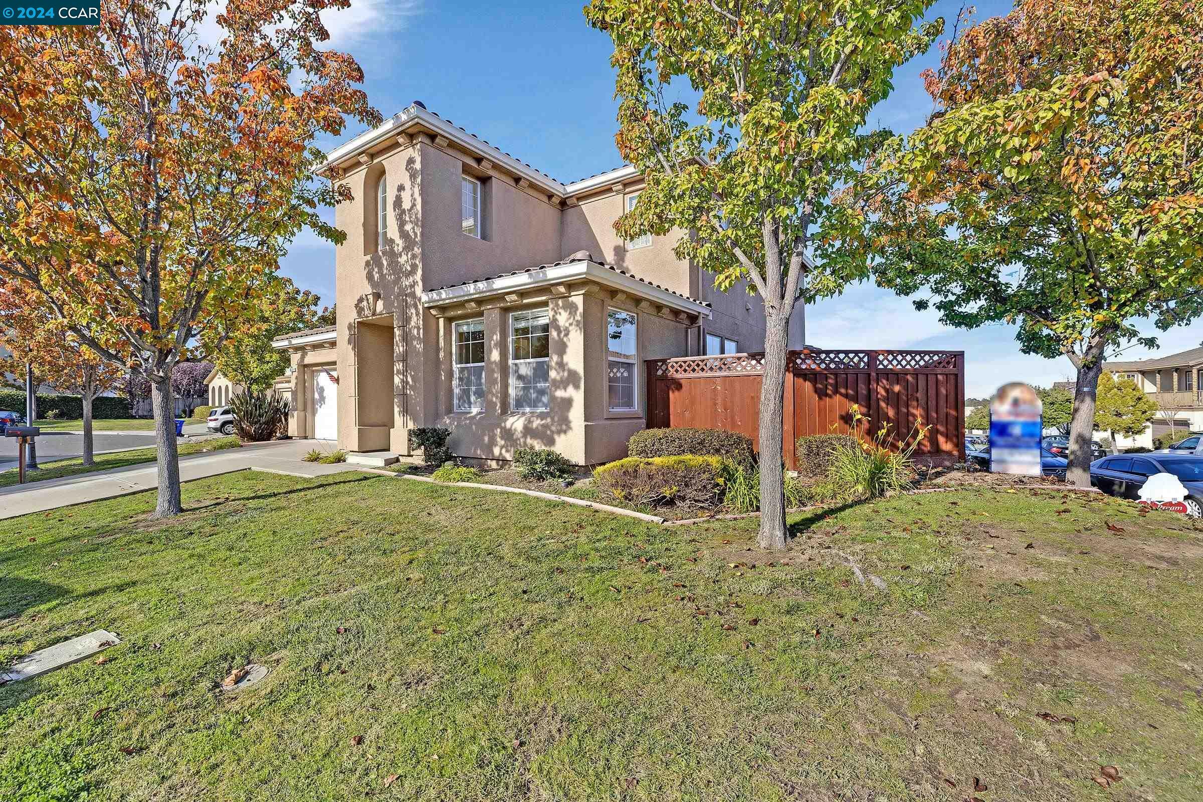Property Photo: 5509 Vista Ct CA 94806