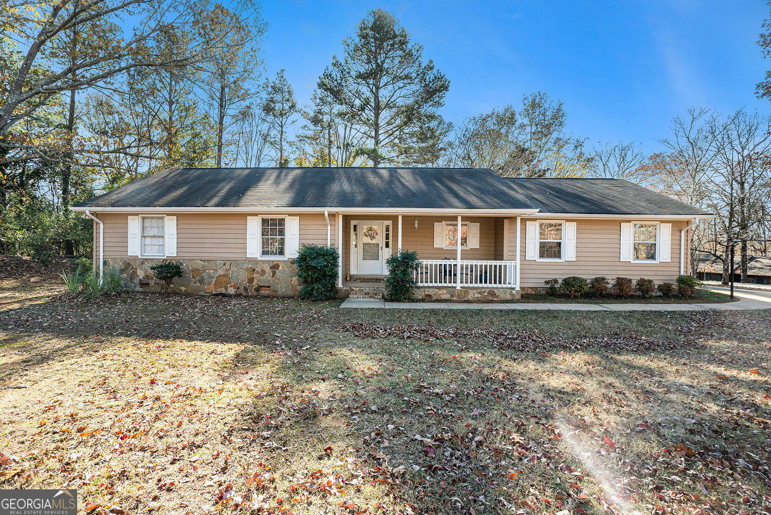 Property Photo:  195 Wolfe Lane  GA 30605 