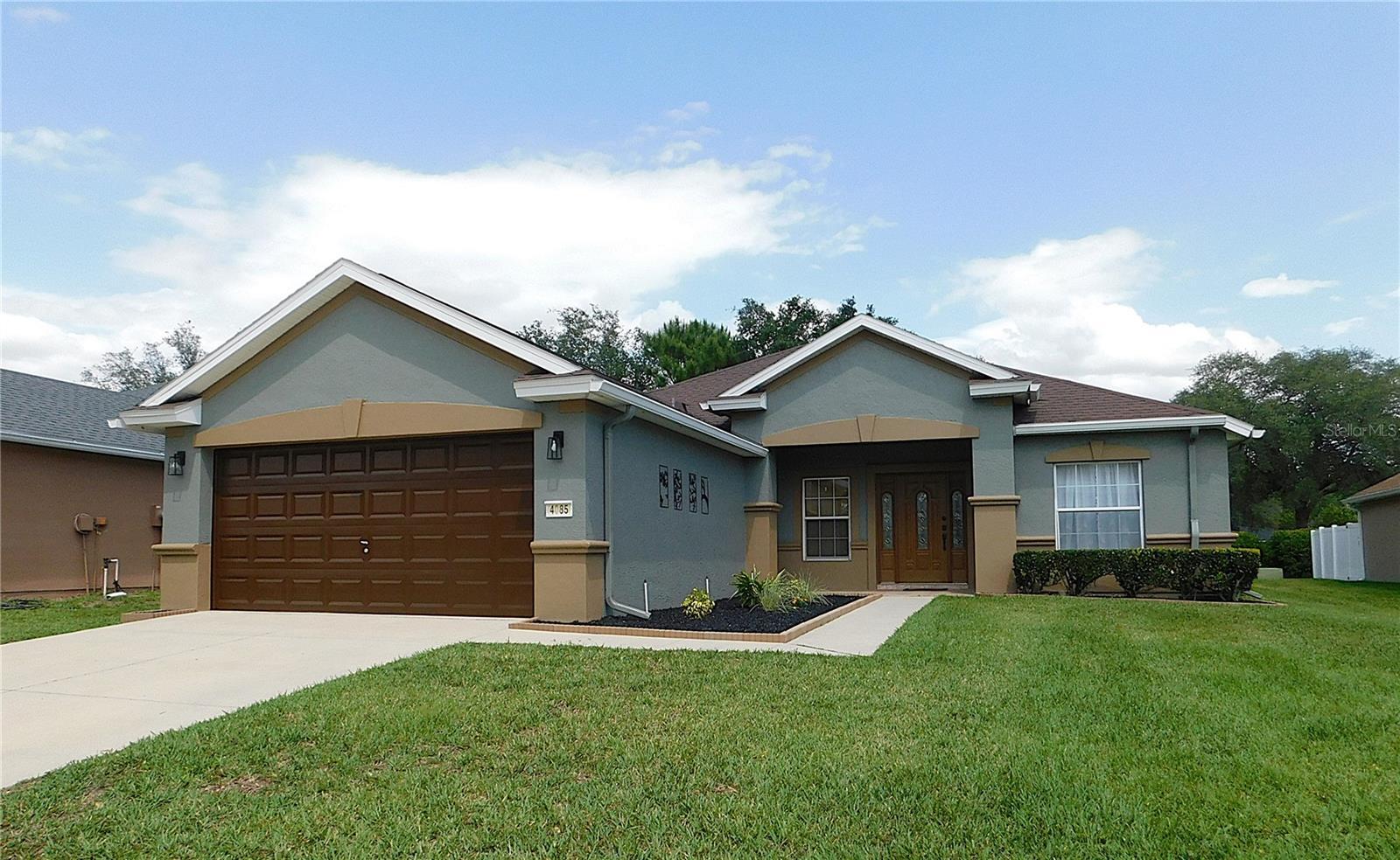 Property Photo:  4085 SW 49th Avenue  FL 34474 