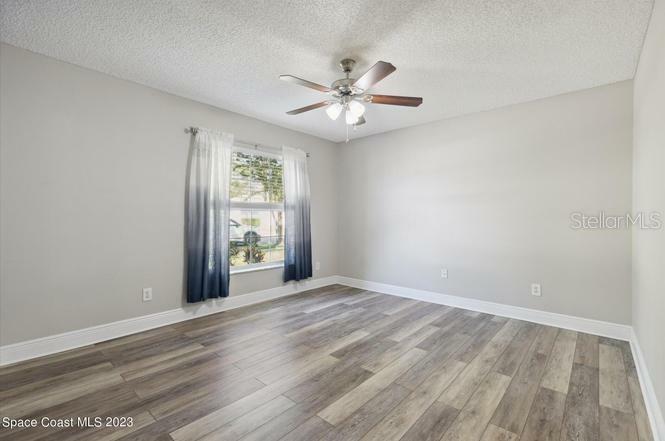 Property Photo:  4343 Kenneth Court  FL 32780 