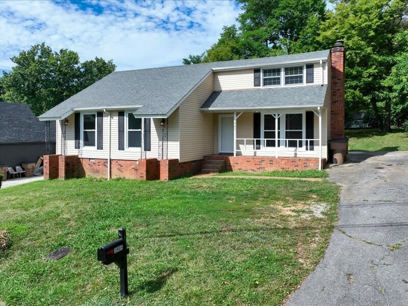 Property Photo:  3905 Bradley Ct  TN 37013 