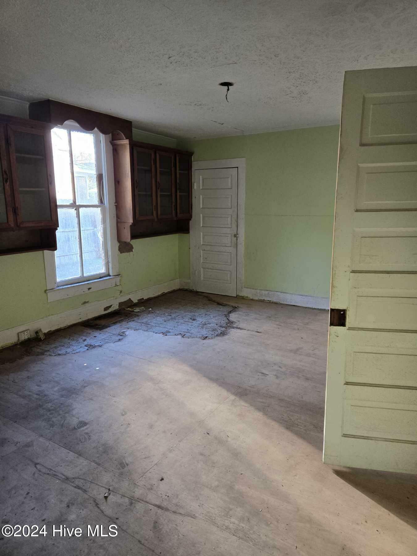Property Photo: 113 Pine Street NC 28345