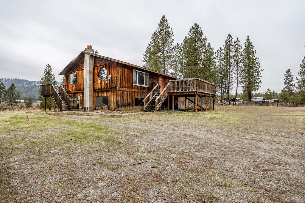 Property Photo: 1170 Hodgson Rd N WA 99126