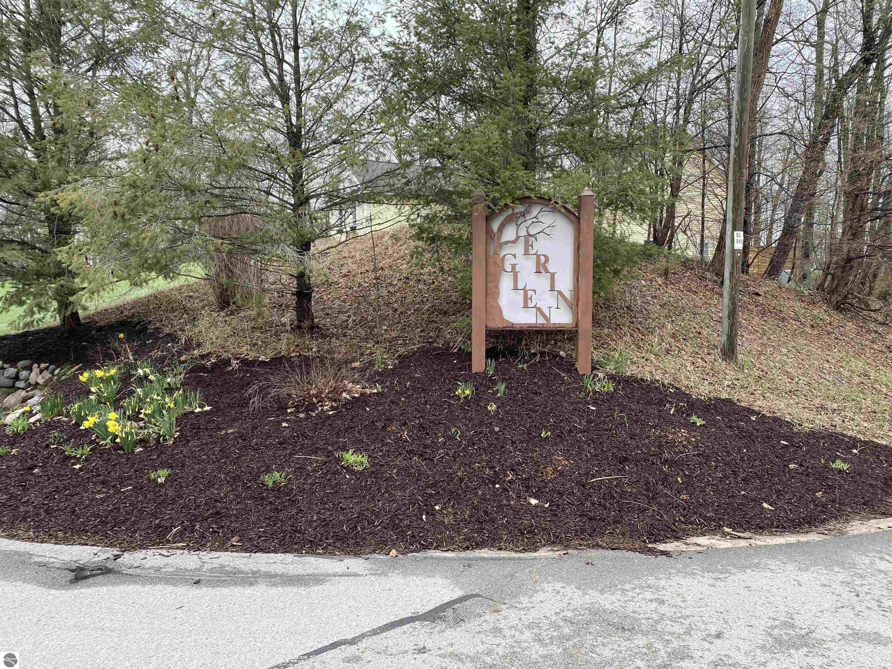 Property Photo:  846 Shamrock Lane  MI 49696 