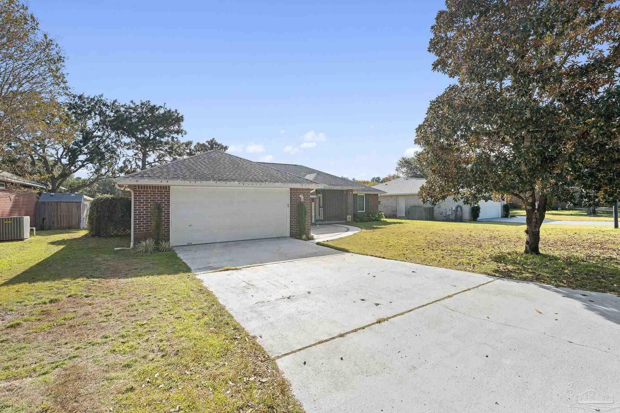 Property Photo:  7733 Ramona Dr  FL 32566 