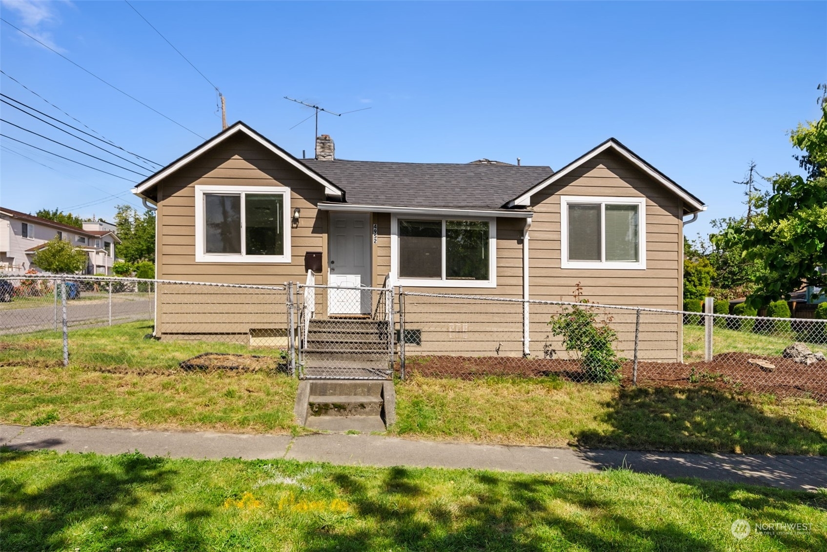 Property Photo:  4952  12th Avenue S  WA 98108 